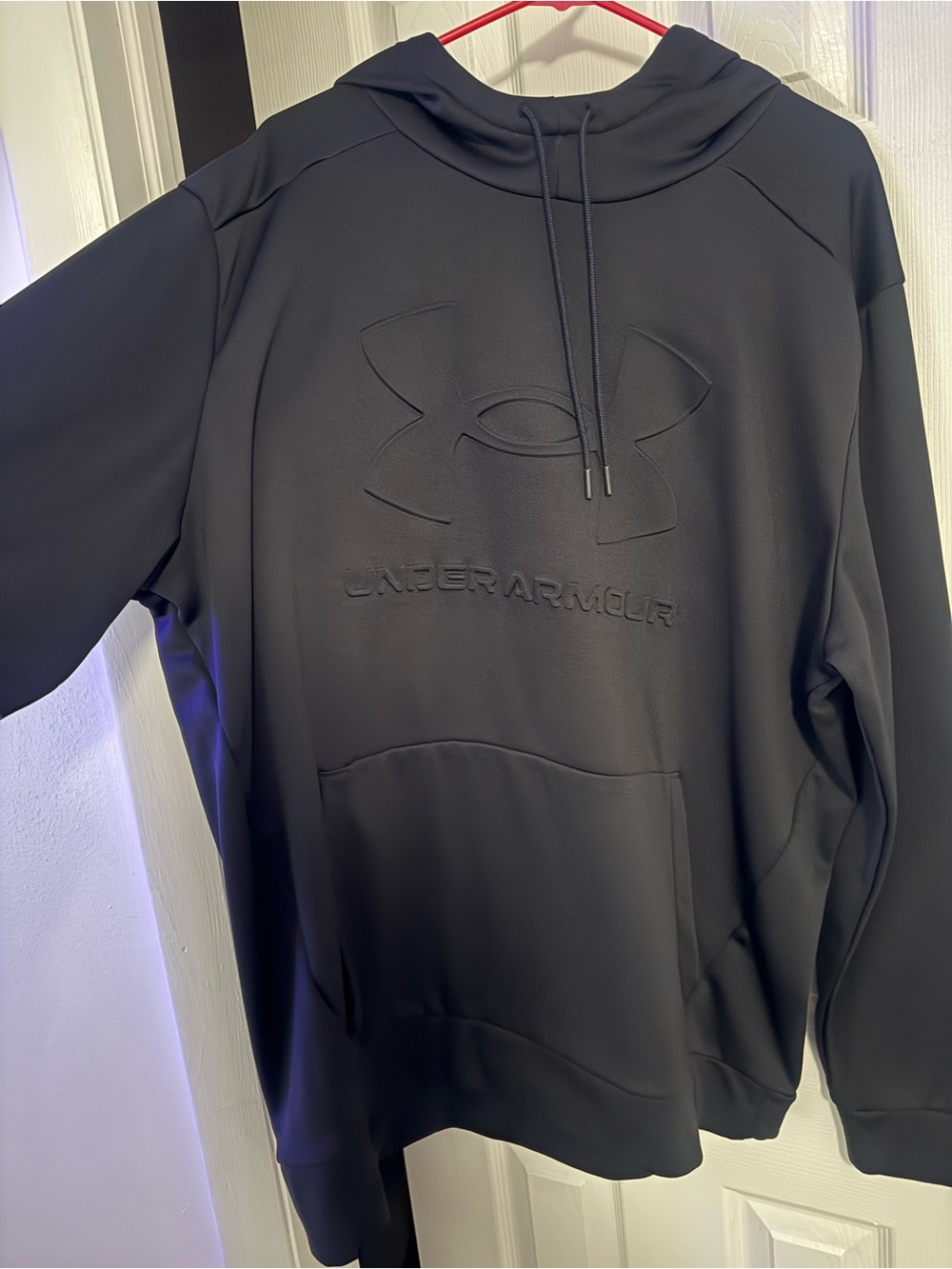 Men’s underarmour hoodie